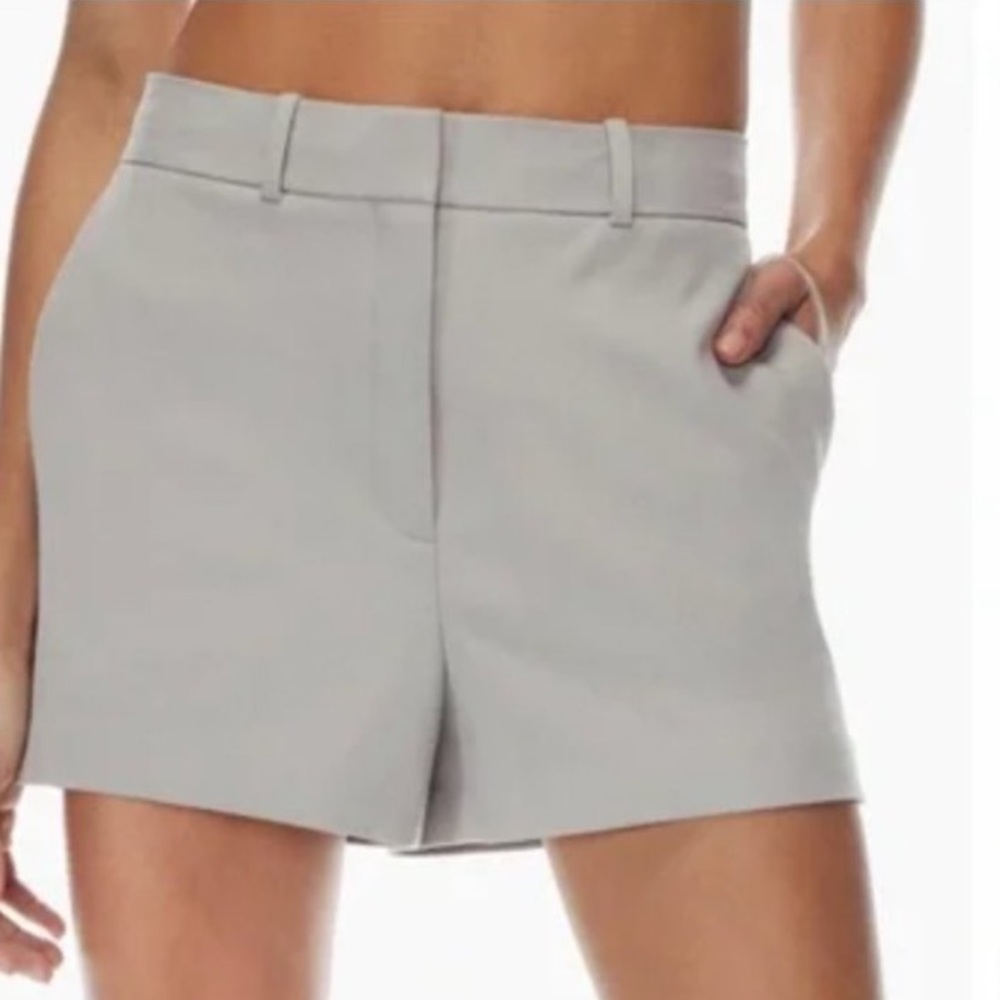Agency 3” short babaton atelier